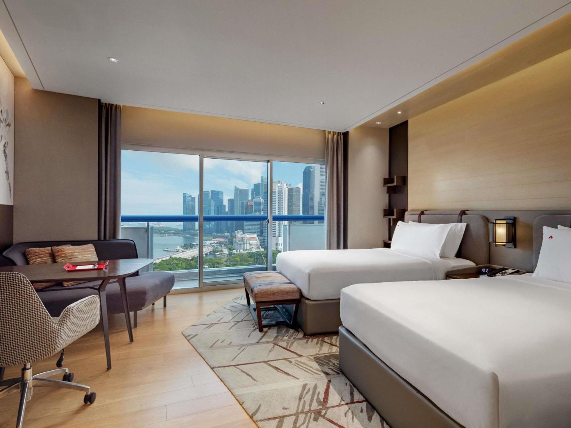 Premier Marina Bay 2 Doubles Balcony Marina Bay View